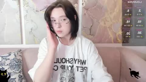 Snapshot of fiamoory chatting on May 27, 2026, 1:57 am fiamoory online show from May 27, 2026, 1:57 am