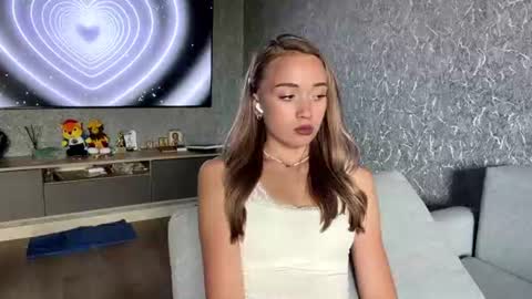 Snapshot of fidelagrantz chatting on June 24, 2026, 9:19 am Eva online show from June 24, 2026, 9:19 am