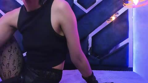   online show from January 7, 2025, 3:12 pm