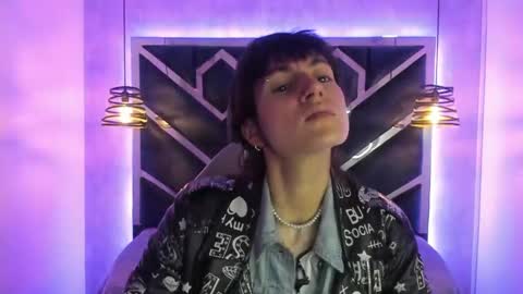   online show from January 9, 2025, 11:58 am