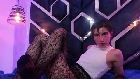   online show from January 11, 2025, 6:01 pm