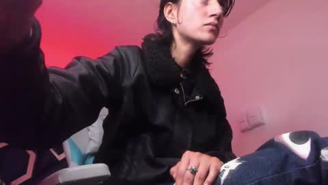   online show from March 2, 2025, 7:02 pm