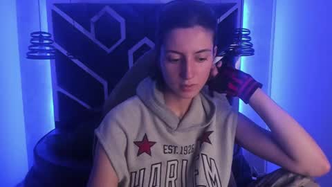   online show from March 9, 2025, 5:28 pm