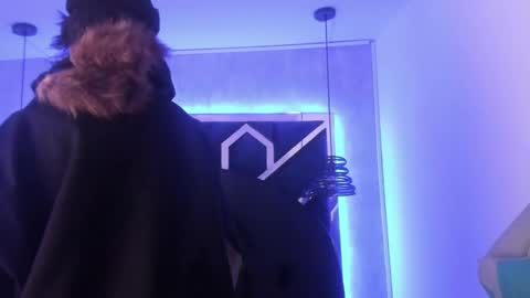   online show from March 11, 2025, 6:19 pm