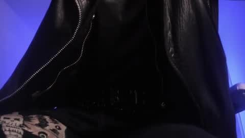   online show from March 12, 2025, 2:56 pm