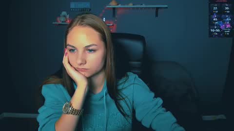 fiery_candy online show from December 4, 2024, 12:41 am