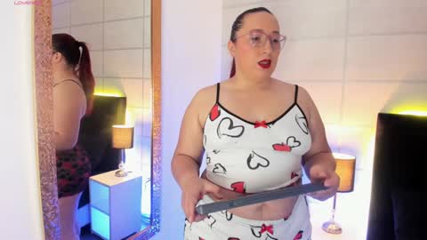 Luciana online show from September 30, 2025, 3:44 am