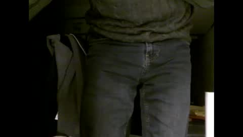 fifi010203 online show from October 24, 2025, 4:42 am