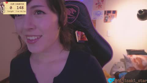 Fijisaki  Soni online show from November 11, 2025, 3:06 am