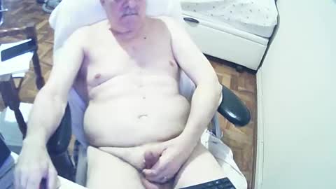 filhober online show from February 26, 2025, 6:11 pm