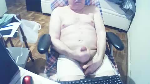 filhober online show from October 17, 2025, 12:36 am