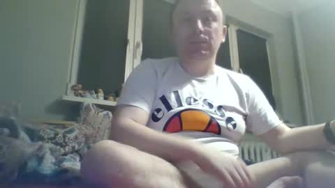 filipek757 online show from March 10, 2026, 10:04 pm