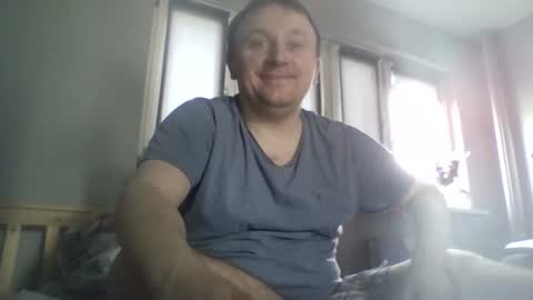 filipek757 online show from April 8, 2026, 8:03 am