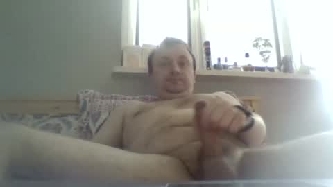 Snapshot of filipek757 chatting on April 19, 2026, 10:36 am filipek757 online show from April 19, 2026, 10:36 am