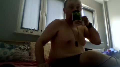 filipek757 online show from August 4, 2026, 2:52 pm