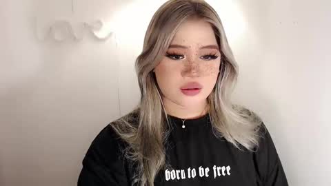  Angela  DONT FORGET TO FOLLOW AND GIVE ME APPRECIATION online show from November 2, 2025, 12:46 am