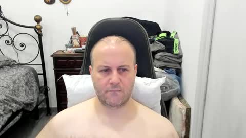 filippo12356 online show from September 10, 2025, 8:47 am