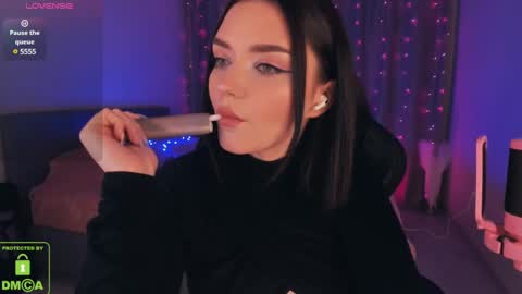 LEEN online show from January 4, 2025, 4:01 am