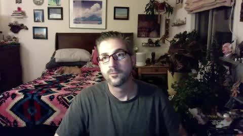 Snapshot of finante chatting on October 7, 2025, 2:20 am finante online show from October 7, 2025, 2:20 am
