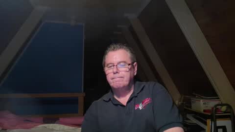 Snapshot of finderfiner chatting on October 10, 2025, 9:41 am finderfiner online show from October 10, 2025, 9:41 am