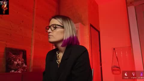 Lady online show from March 7, 2026, 4:26 pm