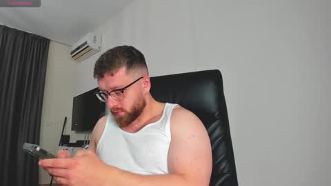 FindomGuyXXX online show from March 4, 2026, 10:38 pm