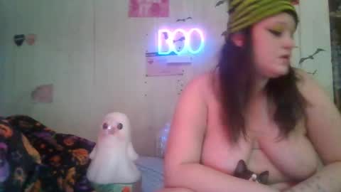 findommefoxi online show from October 27, 2025, 10:58 pm