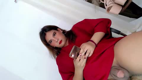 Snapshot of finest_jasminex chatting on September 11, 2025, 9:15 pm Jasmine online show from September 11, 2025, 9:15 pm