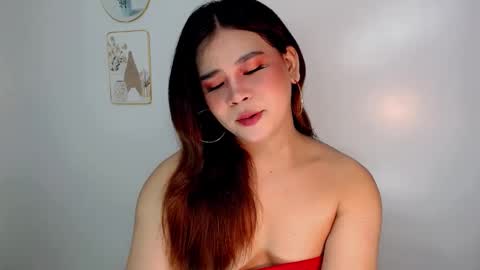 Snapshot of finest_jasminex chatting on May 13, 2026, 10:49 pm Jasmine online show from May 13, 2026, 10:49 pm