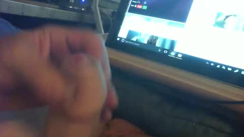 fingerwank online show from November 2, 2025, 3:20 am