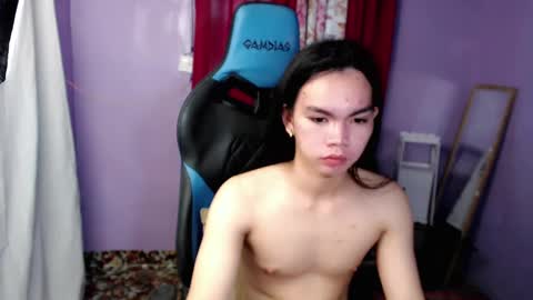 Snapshot of fionie_xxx chatting on December 31, 2024, 12:54 am FIONA online show from December 31, 2024, 12:54 am