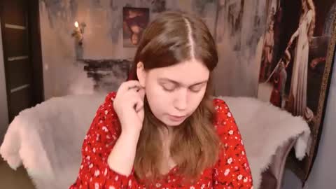 fiora online show from March 8, 2026, 5:22 am