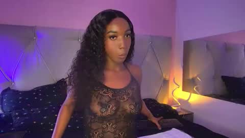 Fiorela Lenin  online show from February 16, 2026, 7:10 pm