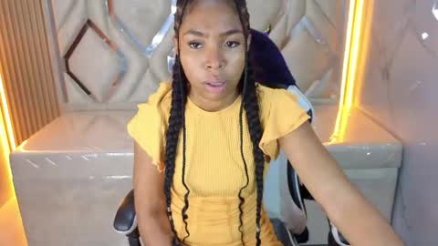 Snapshot of fioret_tx chatting on June 2, 2026, 12:29 pm Online 800 to 1400 online show from June 2, 2026, 12:29 pm