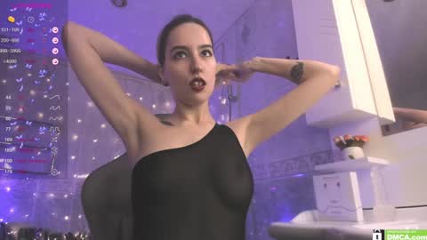 Snapshot of fire_moth chatting on December 13, 2024, 7:36 am Bellatrix online show from December 13, 2024, 7:36 am