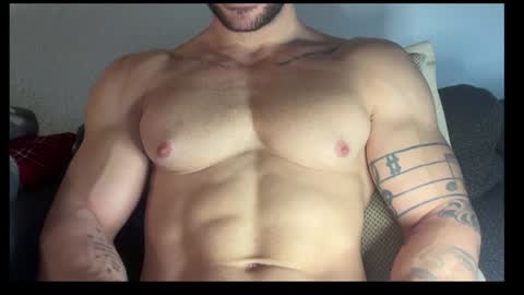 Snapshot of fireanddesire27 chatting on January 21, 2025, 6:02 pm FireAndDesire27 online show from January 21, 2025, 6:02 pm