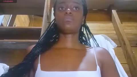 Pau online show from October 23, 2025, 7:34 pm