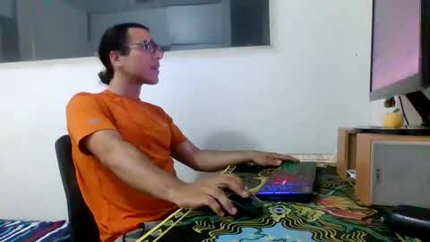 Snapshot of firefeelings chatting on January 9, 2026, 7:44 am Ricardo online show from January 9, 2026, 7:44 am