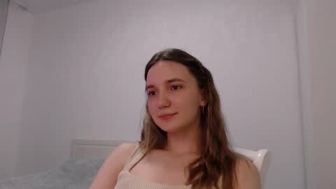 fireflies_fly_ online show from January 13, 2026, 6:35 pm