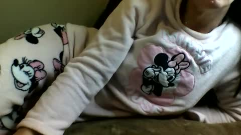 Fitbut online show from April 12, 2026, 9:09 pm