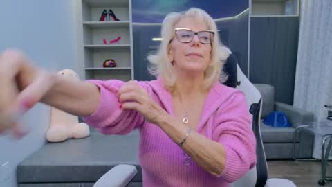 Bianca online show from December 20, 2025, 8:49 pm