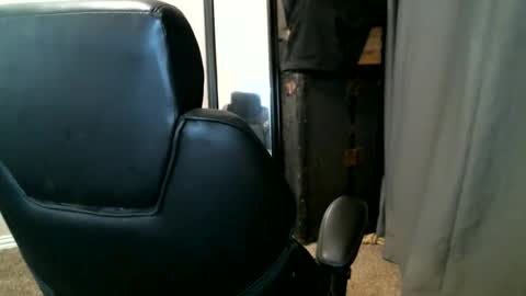 Snapshot of fitguy40 chatting on June 3, 2026, 9:20 pm fitguy40 online show from June 3, 2026, 9:20 pm