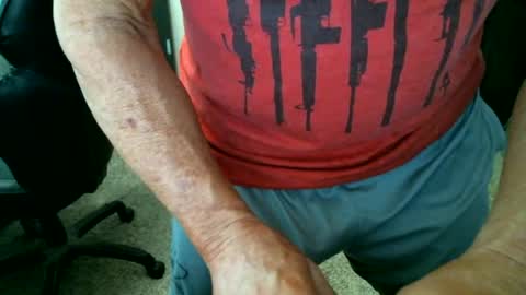 fitguy40 online show from June 28, 2026, 7:53 pm
