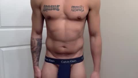 Snapshot of fithornyandtatted chatting on March 16, 2026, 7:07 pm fithornyandtatted online show from March 16, 2026, 7:07 pm