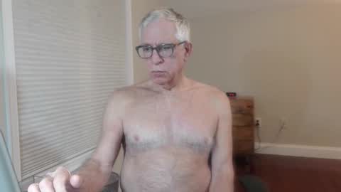 Snapshot of fitman999 chatting on April 4, 2026, 9:18 am Jon online show from April 4, 2026, 9:18 am