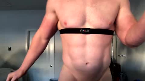 fitnudeguyxxx online show from December 2, 2024, 1:24 pm