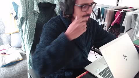 fizz6572 online show from December 12, 2024, 9:30 am