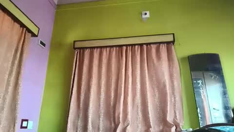Snapshot of fizz_04_fun chatting on June 17, 2026, 4:15 am Ur BoyToy online show from June 17, 2026, 4:15 am