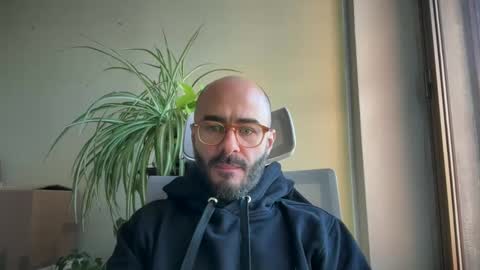 Fla is short for Flavio online show from December 16, 2024, 1:11 pm