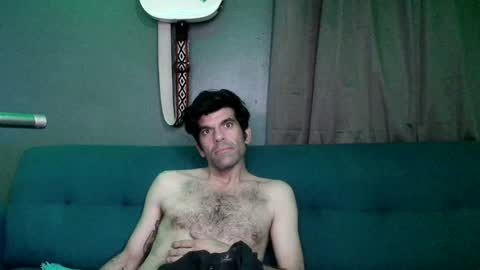 Flannel Dong online show from November 12, 2025, 11:21 am